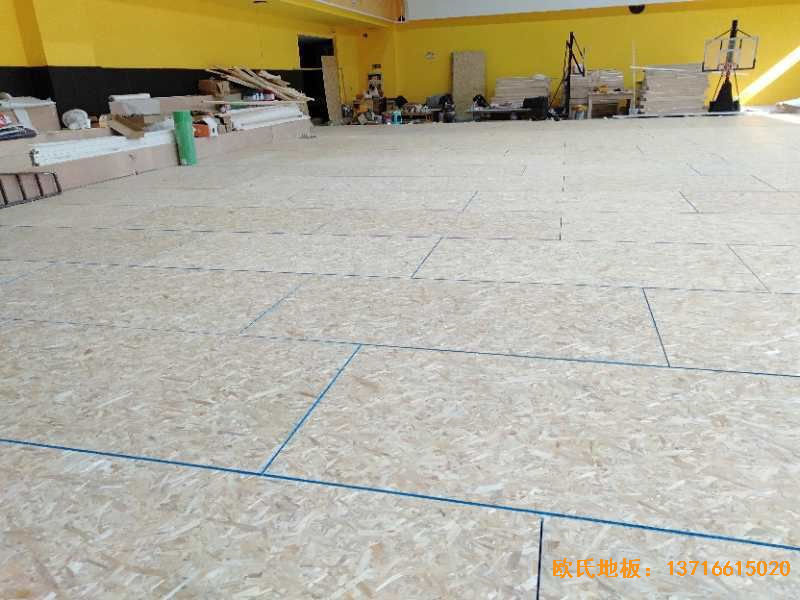 江蘇揚(yáng)州海蘭德瓊花籃球館體育木地板鋪設(shè)案例