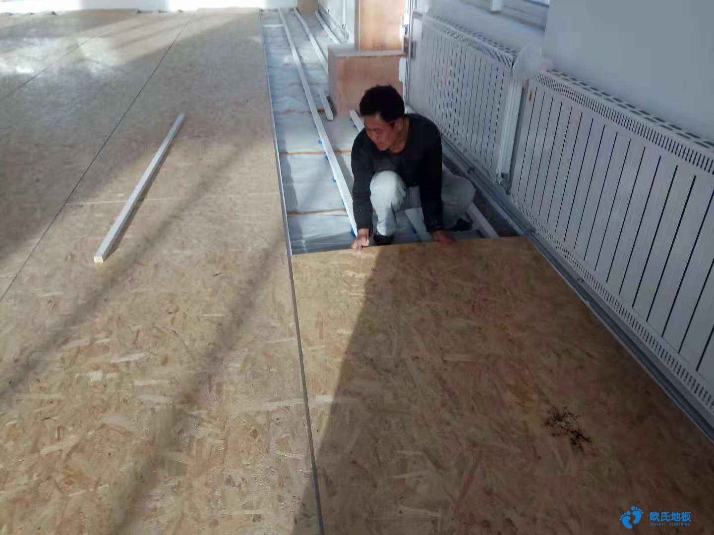 體育場(chǎng)木地板生產(chǎn)廠(chǎng)家