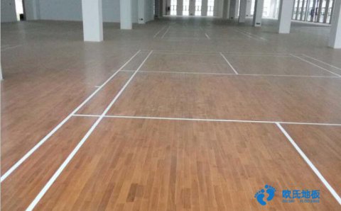 烏海籃球木地板如何施工 體育場(chǎng)木地板施工周期