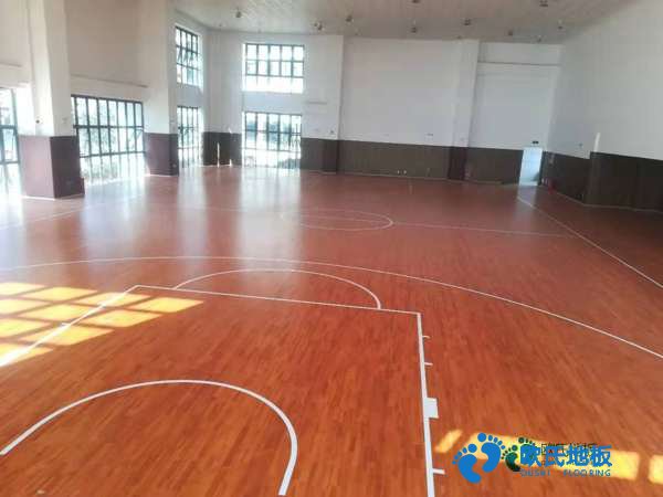楓木運(yùn)動(dòng)場地板環(huán)保嗎