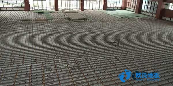 哪有籃球場(chǎng)地地板廠家報(bào)價(jià)