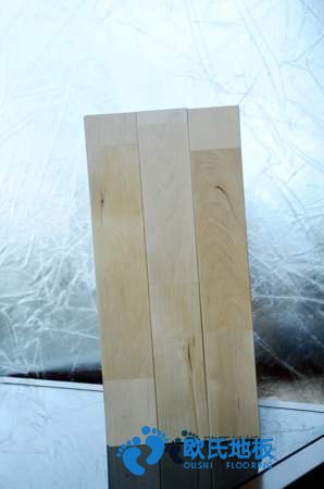 體育場木地板價(jià)格是多少