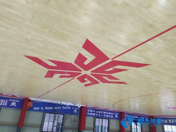 學(xué)?；@球館地板解決方案