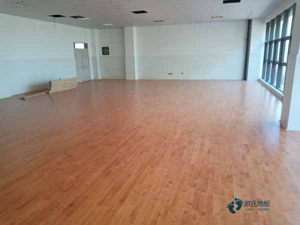 用什么運(yùn)動(dòng)木地板厚度