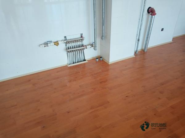 用什么運(yùn)動(dòng)木地板厚度