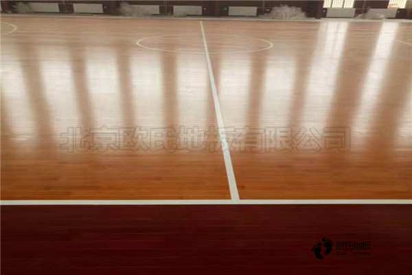 25厚運動木地板維護(hù)保養(yǎng)