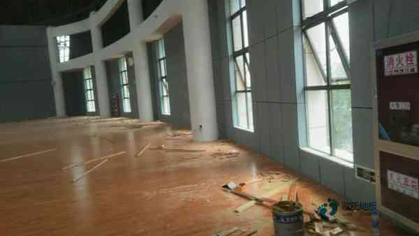 較好的籃球運動木地板維護保養(yǎng)