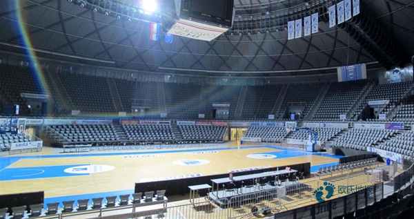 25厚運(yùn)動(dòng)木地板能拖嗎