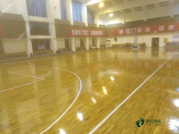 體育場(chǎng)館木地板價(jià)格3