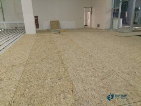 耐磨運(yùn)動(dòng)場(chǎng)地木地板