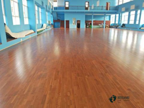 運動館木地板品牌哪個好