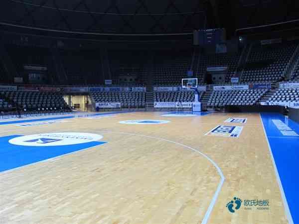 學(xué)?；@球場地木地板如何選3