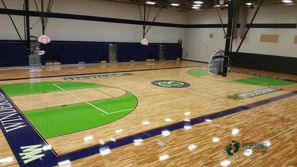 定做運(yùn)動(dòng)場(chǎng)地板哪個(gè)牌子比較好3