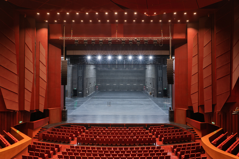 松木舞臺(tái)運(yùn)動(dòng)場館木地板品牌有哪些1