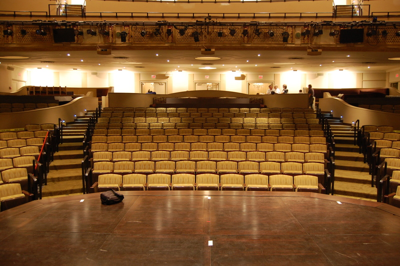 學(xué)校俄勒岡松舞臺體育場木地板施工單位2